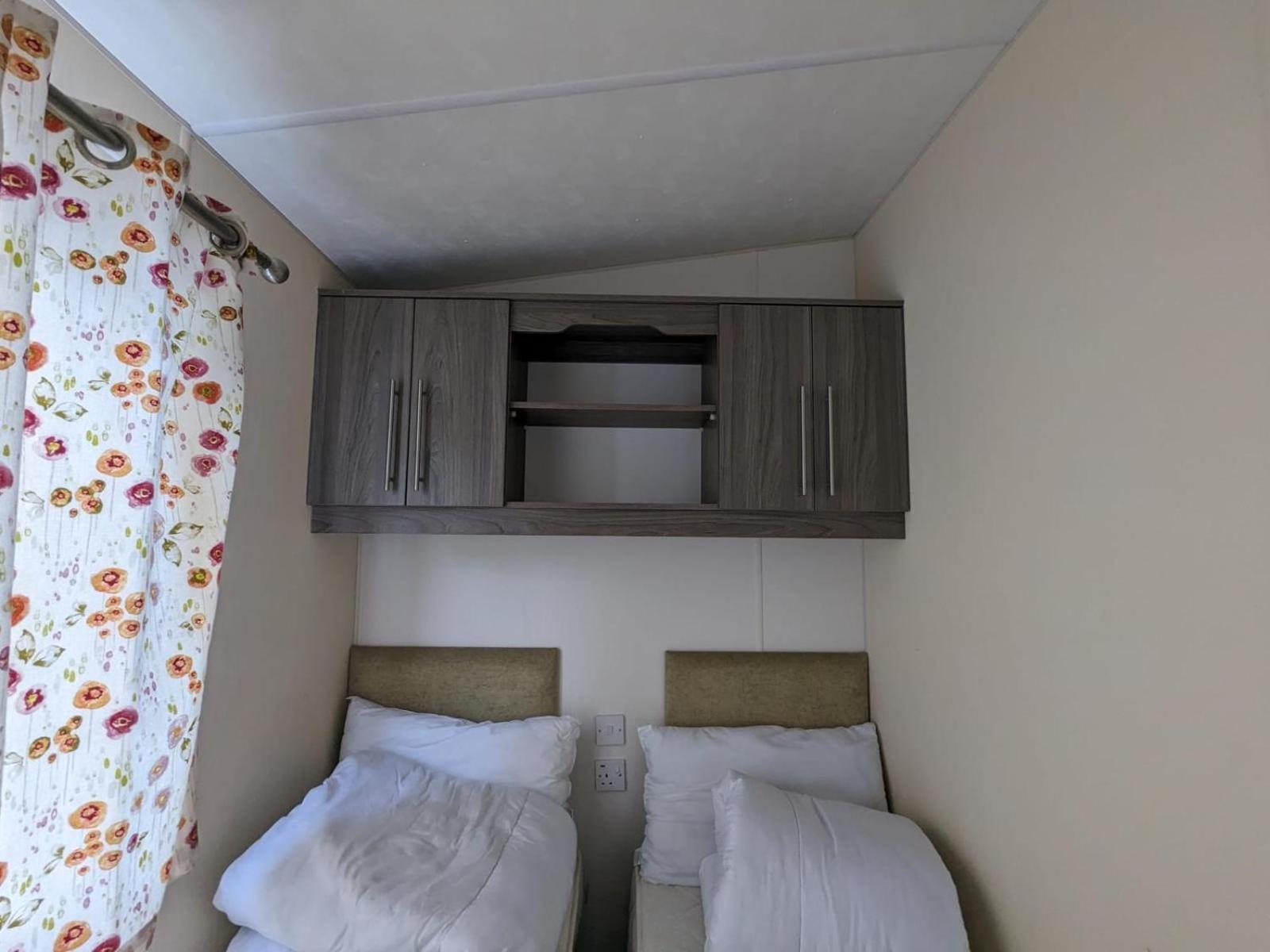 Отель Ascot Tosside Экстерьер фото